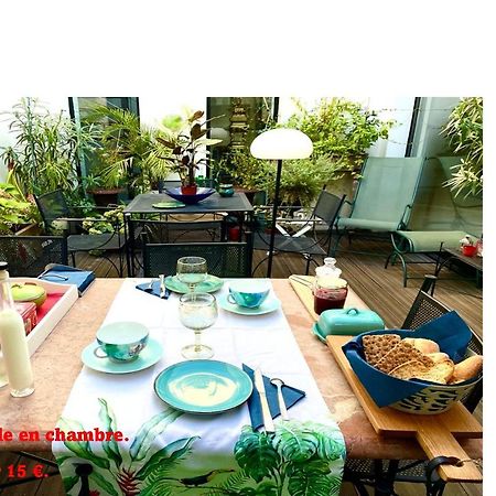 Patio 3 Pezenas Centre Il Y A Plus Cher Mais C Est Moins Bien Εξωτερικό φωτογραφία