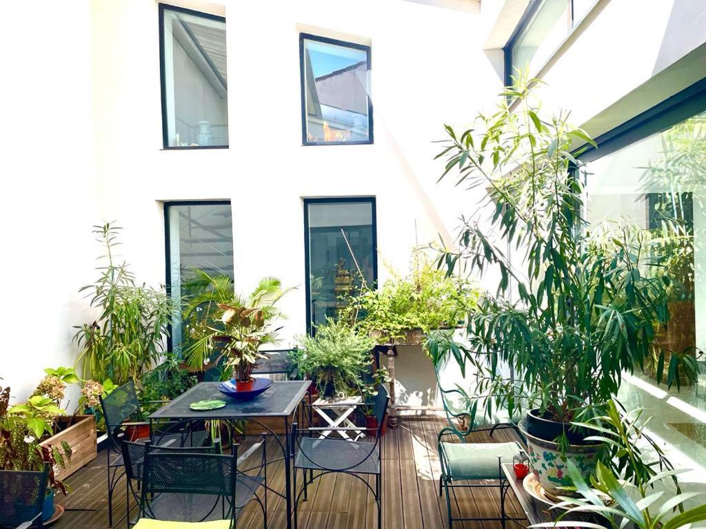 Patio 3 Pezenas Centre Il Y A Plus Cher Mais C Est Moins Bien Εξωτερικό φωτογραφία