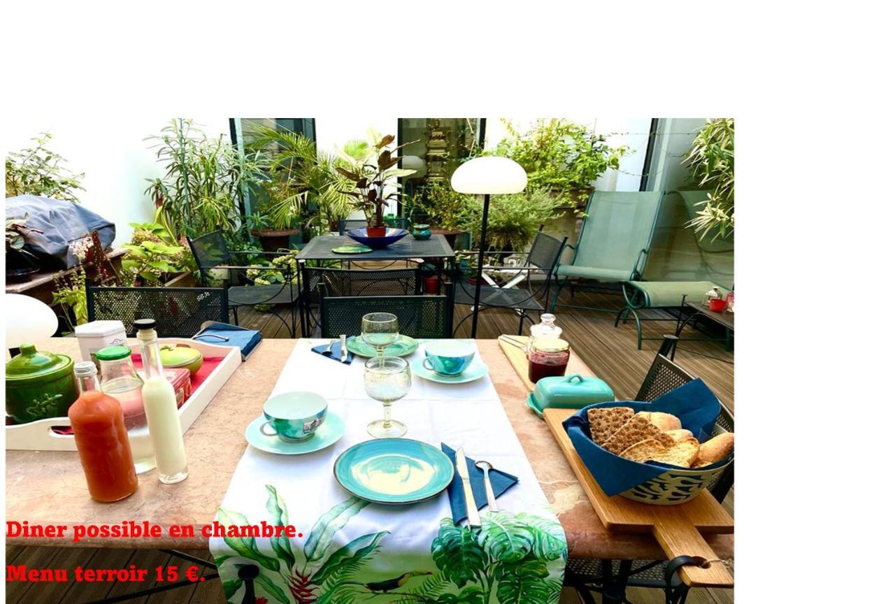 Patio 3 Pezenas Centre Il Y A Plus Cher Mais C Est Moins Bien Εξωτερικό φωτογραφία